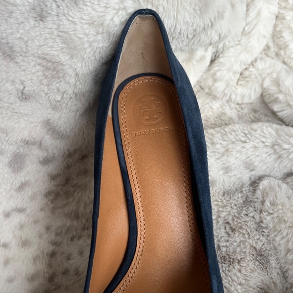 Tory Burch Elana Navy Suede Pumps - Picture 11 of 16